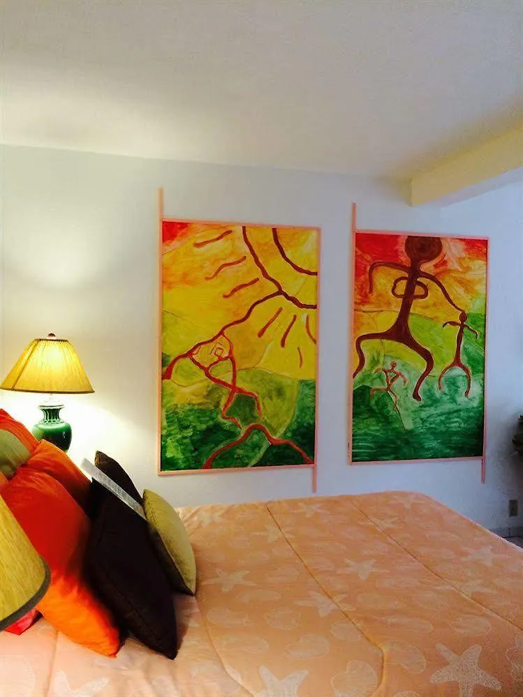 House Of Fountains Bed and Breakfast Lahaina Bed & Breakfast