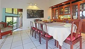 House Of Fountains Bed and Breakfast Lahaina